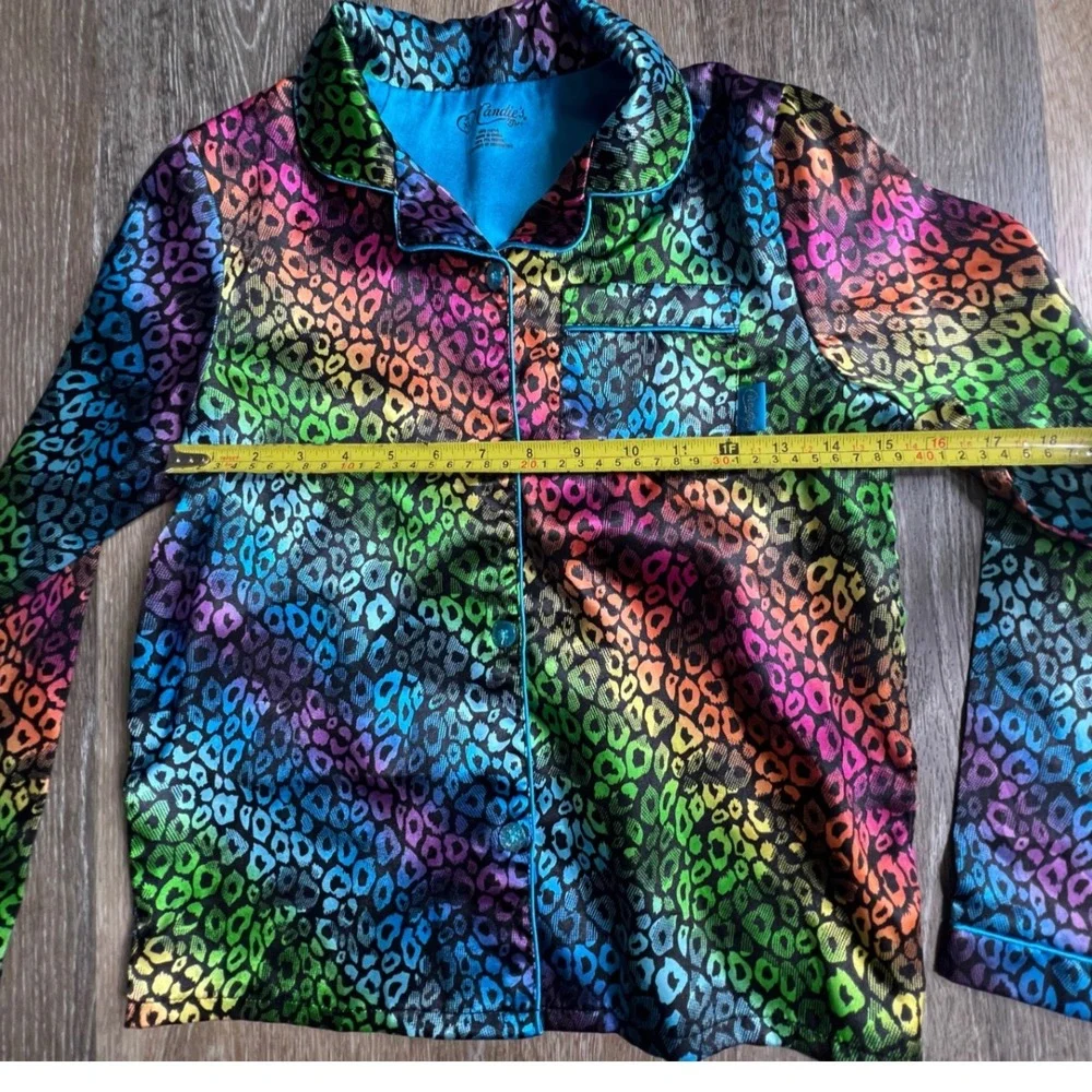 Candie's Pajama Top Girls XL 12/14 Rainbow Leopard Satin Long Sleeve Button Down